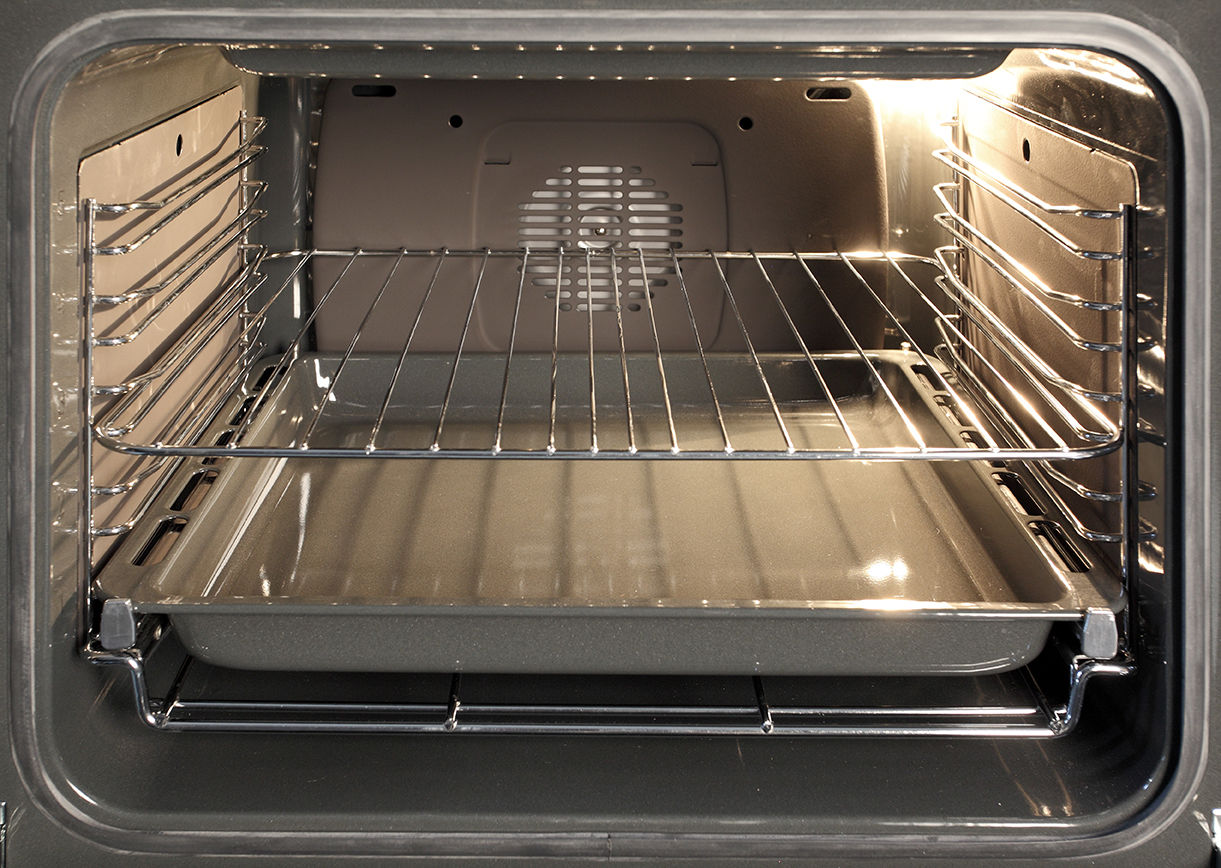 DON'T: Use your oven to heat your home